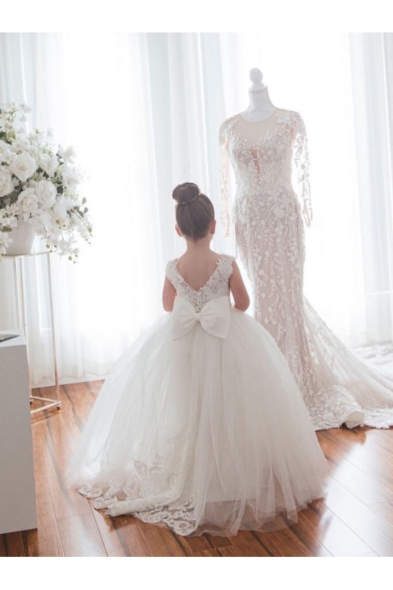 Sleeveless Bateau Neckline Tulle & Lace Ball Gown Flower Girl Dress Brisbane